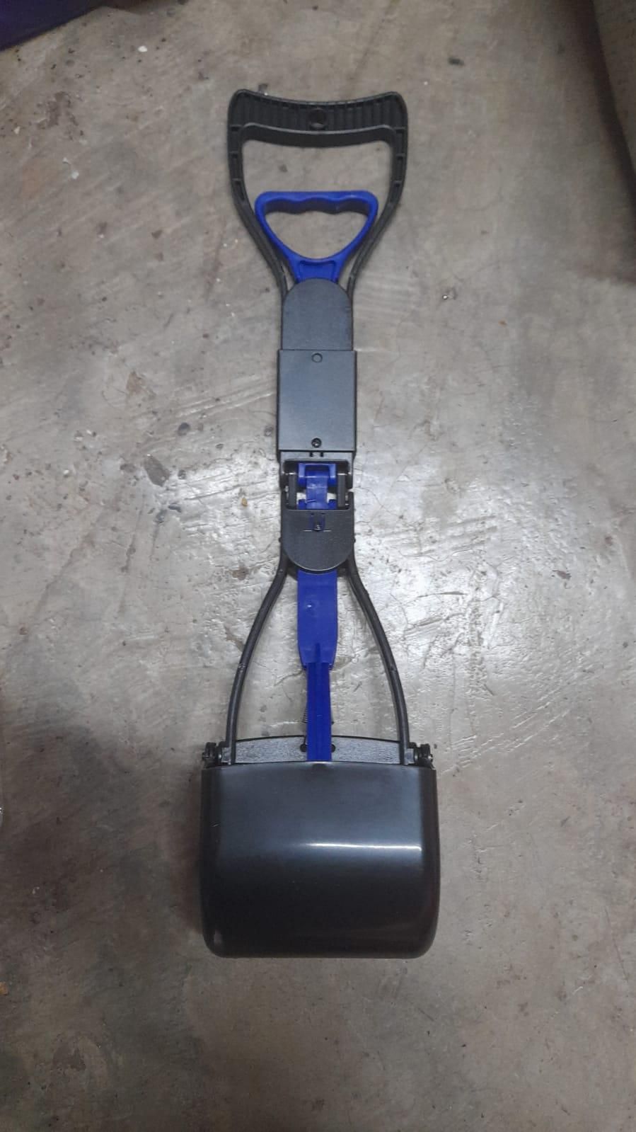 Foldable Dog Poop Scooper with Long Handle | Easy Pet Waste Cleaner (Assorted Colour )