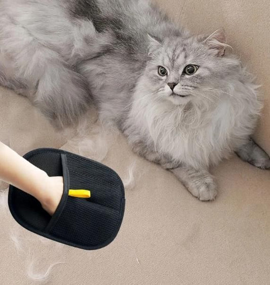 “Magic Pet Hair Remover Glove – Reusable Fur Cleaner”